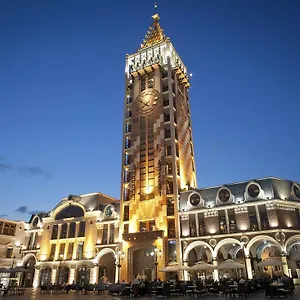 Piazza Boutique Отель Батуми